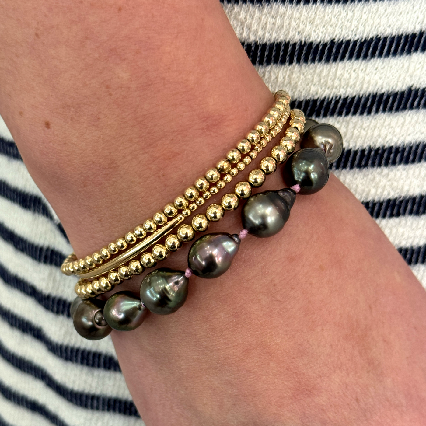 Gray Baroque Pearl Bracelet with Gold Infinity Clasp