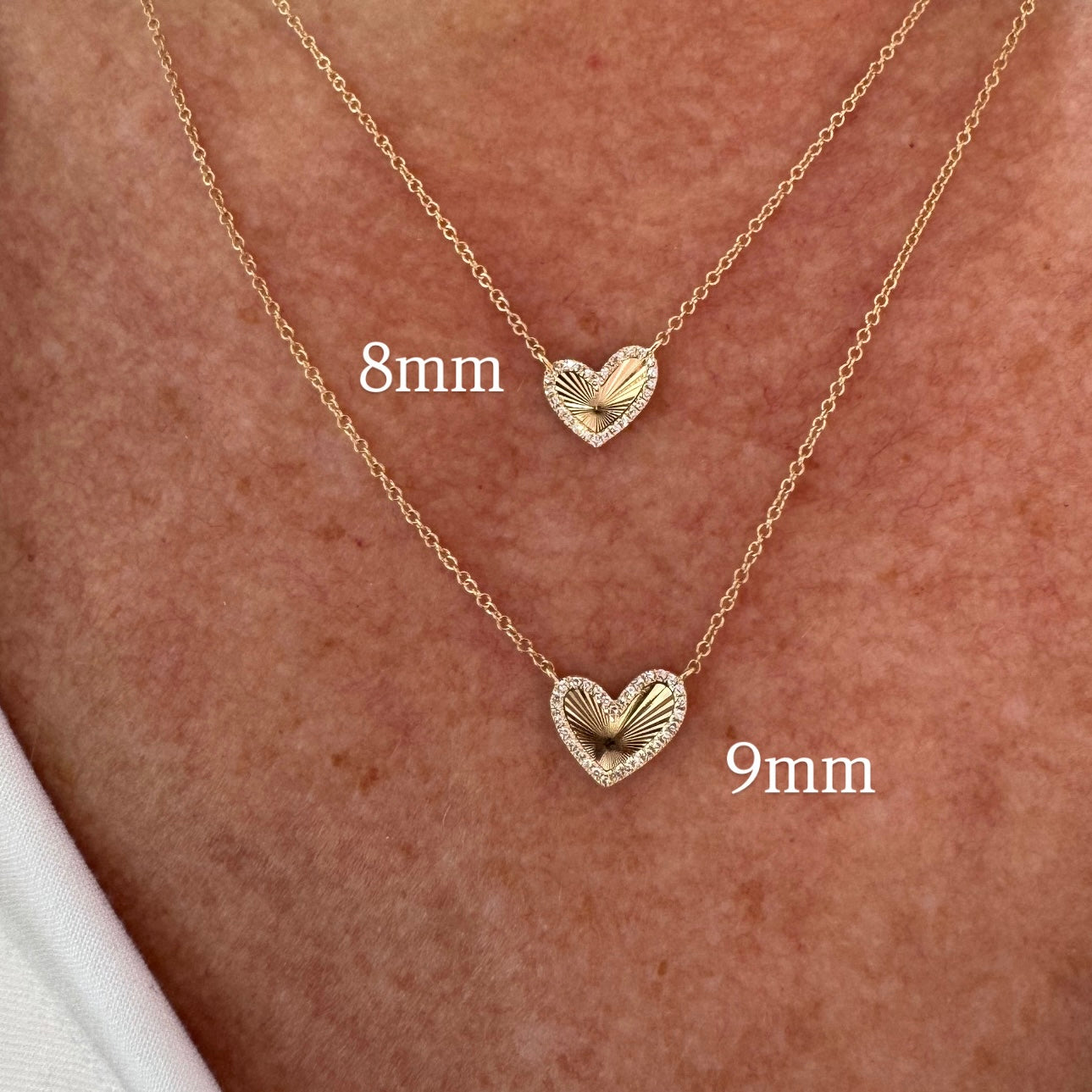 Fluted Mini Outline Diamond Heart Necklace