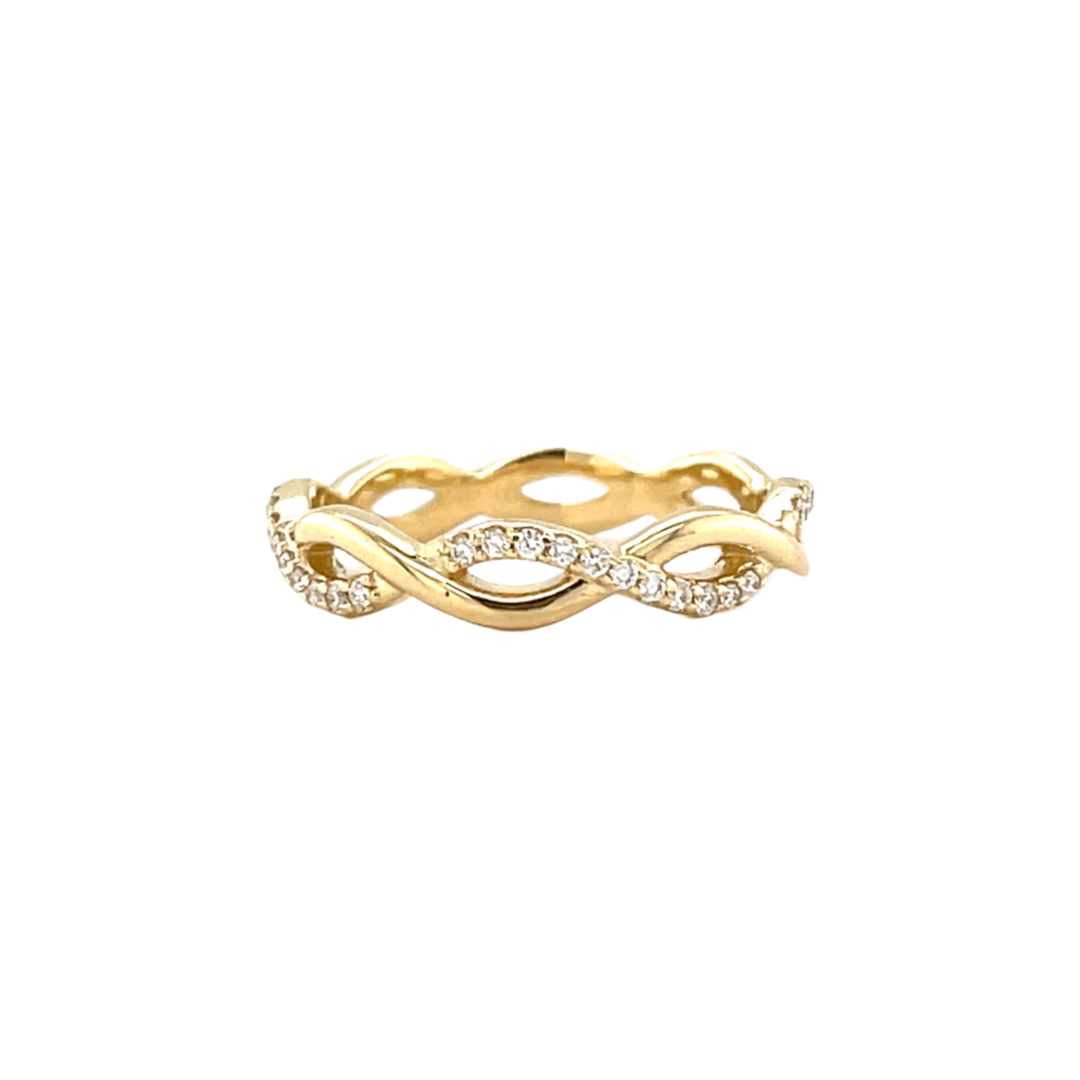 Twisted Half Diamond Band