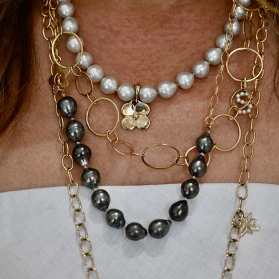 Gray Pearl and Gold Oval Chain Necklace