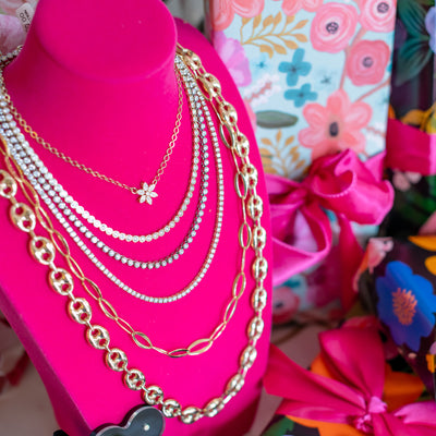 Tennis Necklace / 10 ctw