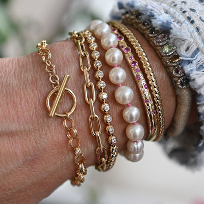 Charm Bracelet with Flower and Small Diamond Toggle