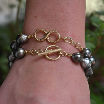 Gray Pearl and Gold Link Bracelet