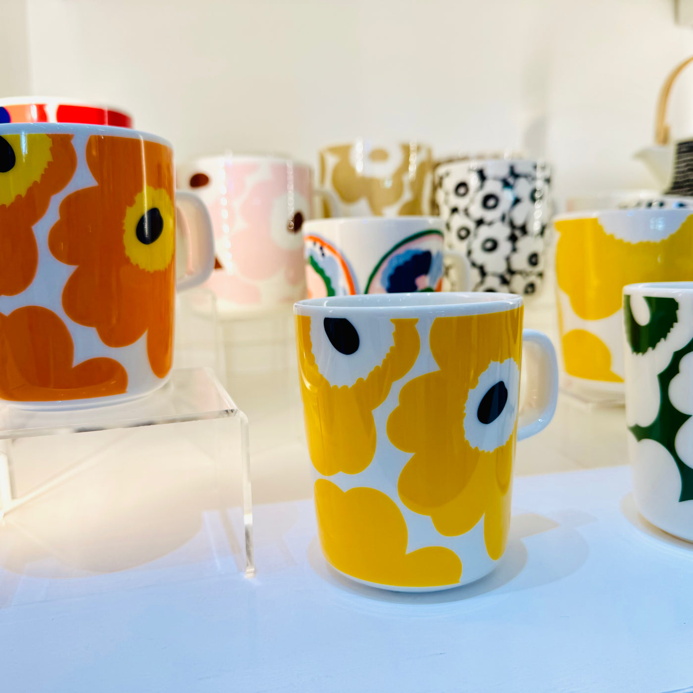 Oiva / Unikko Mug/ Yellow/Black