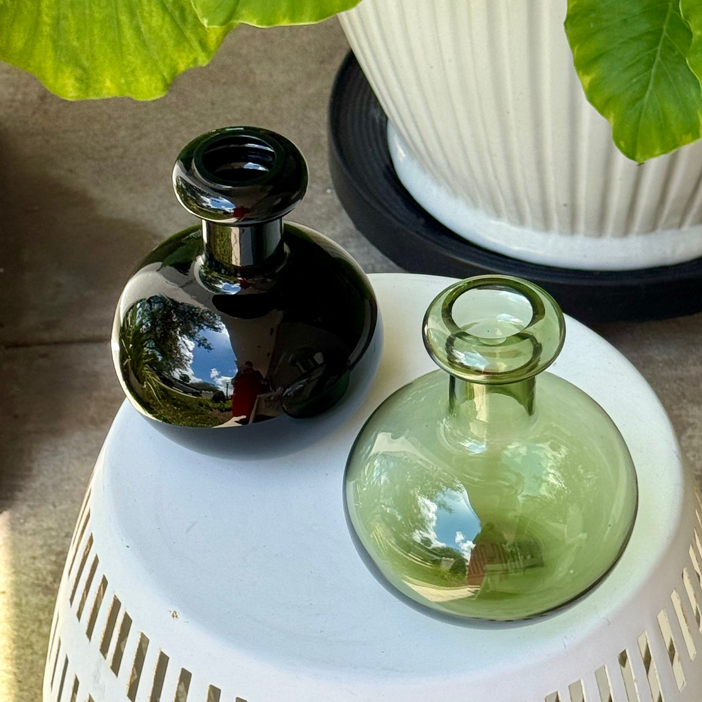 Butticula Candle Holder/ Black