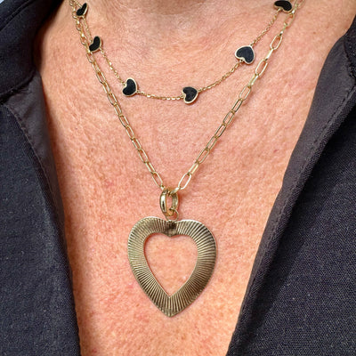 Fluted Outline Heart Charm
