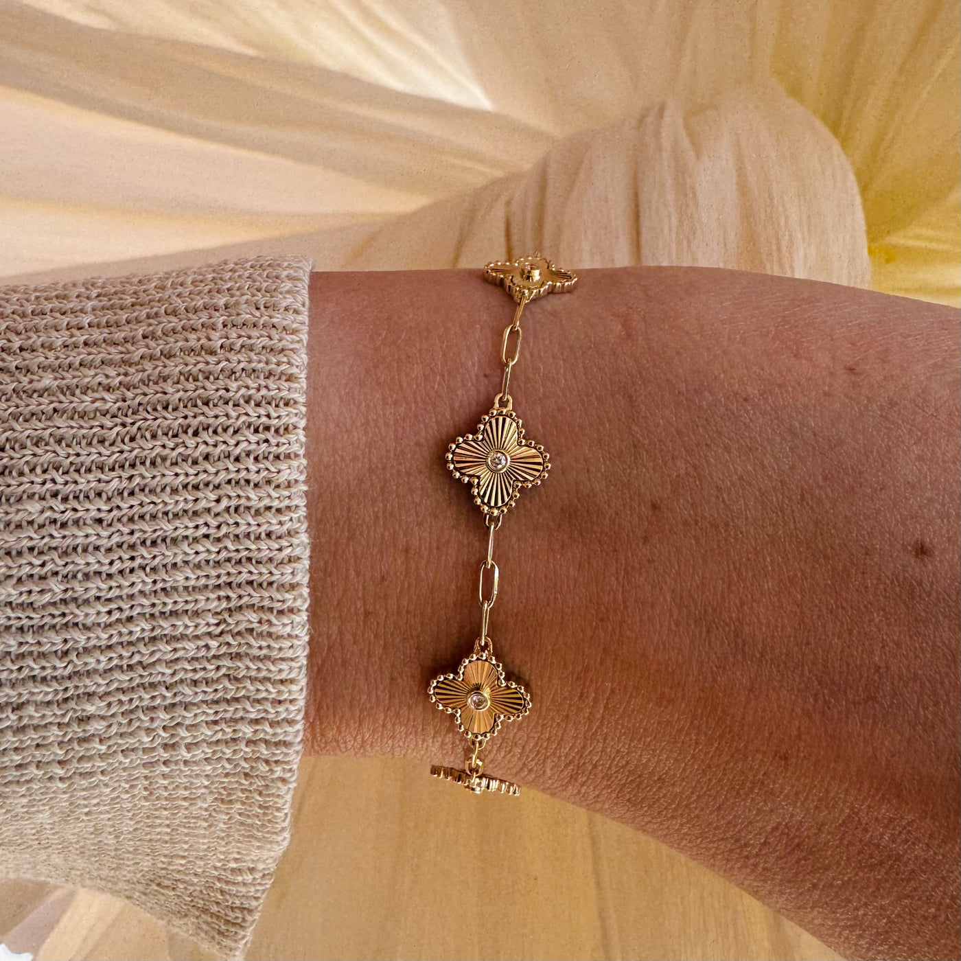 Fluted Diamond Clover Bracelet