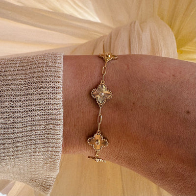 Fluted Diamond Clover Bracelet