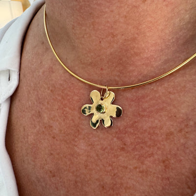 Mini Bezel Peridot Daisy Charm