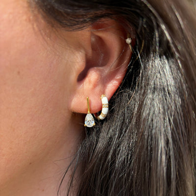 Linea Pear Stud