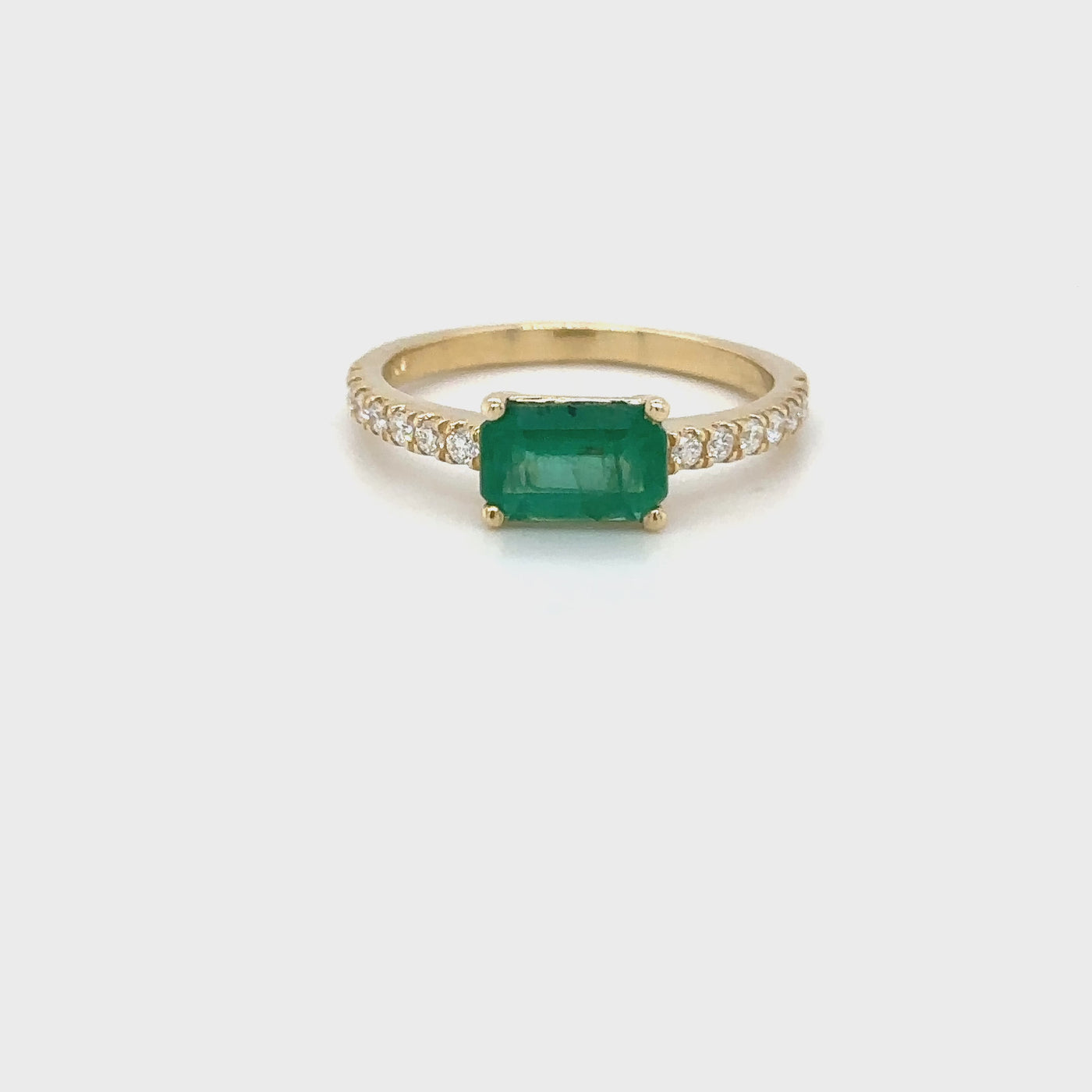 Emerald & Diamond Ring