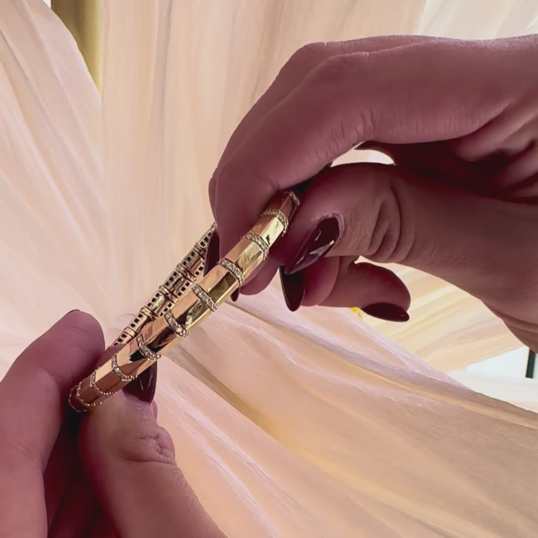 Gold & Diamond Segment Stretch Bracelet