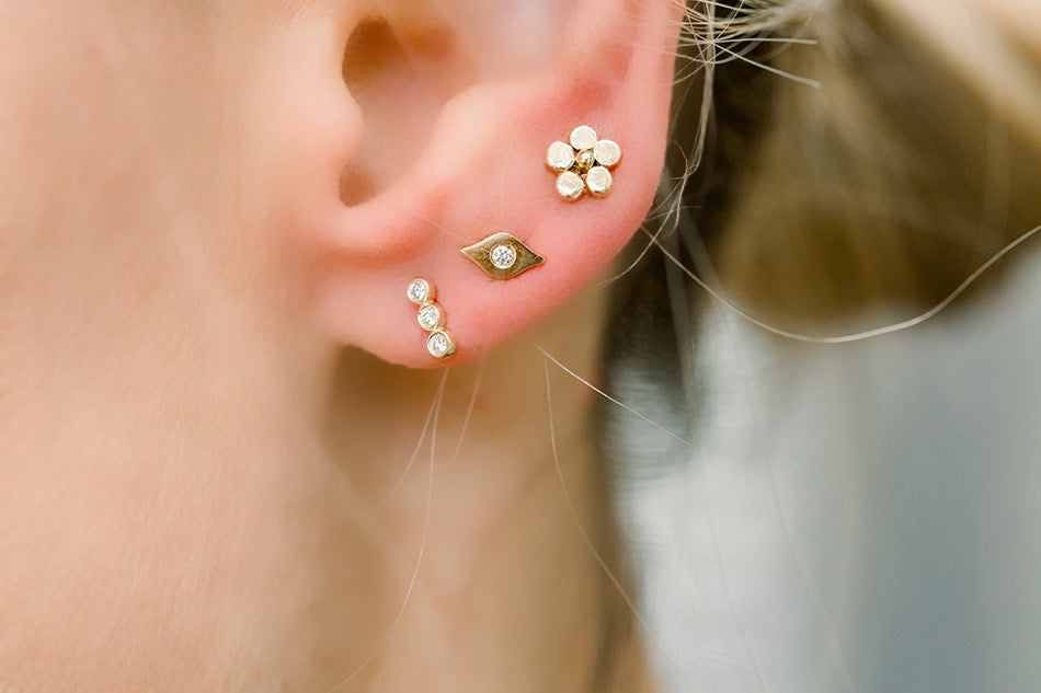Lilac Studs/Yellow or White Gold (Single or Pair)