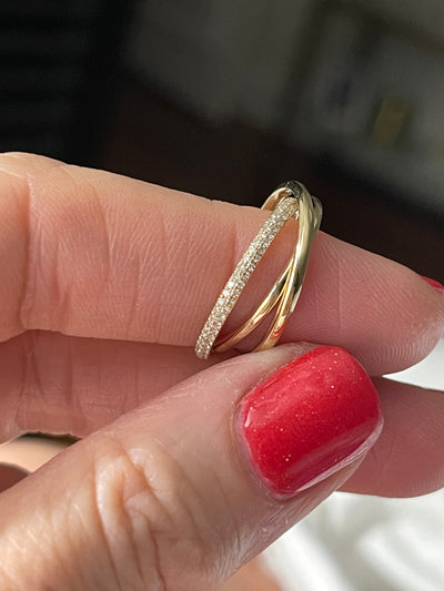 Diamond and Gold Rolling Ring